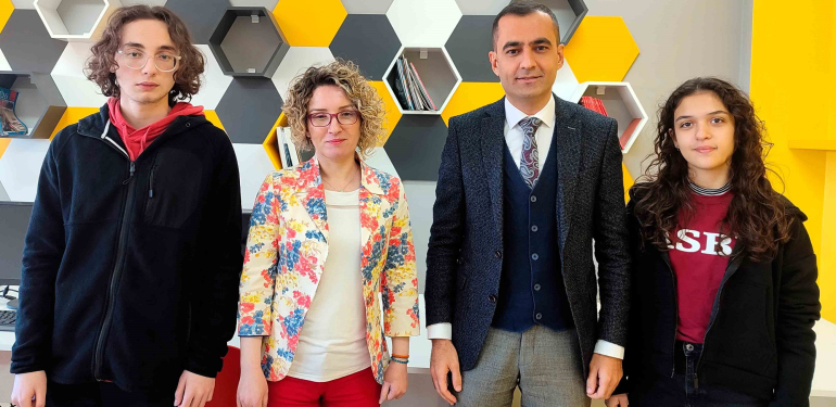 Bahtiyar Vahabzade Sosyal Bilimler Lisesi’nden Gururlandıran Başarı