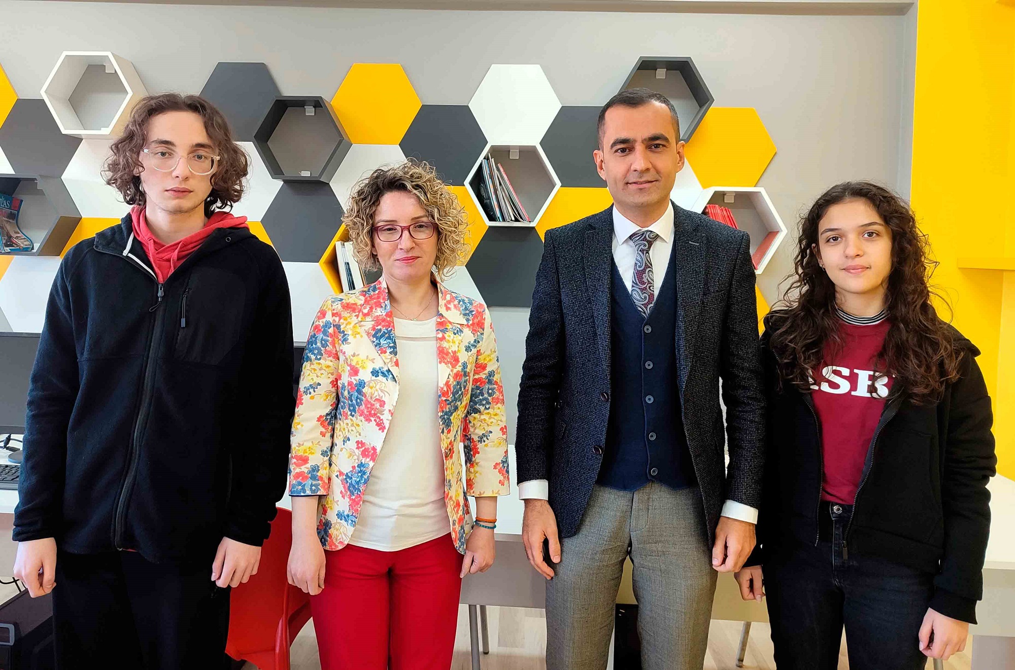 Bahtiyar Vahabzade Sosyal Bilimler Lisesi’nden Gururlandıran Başarı