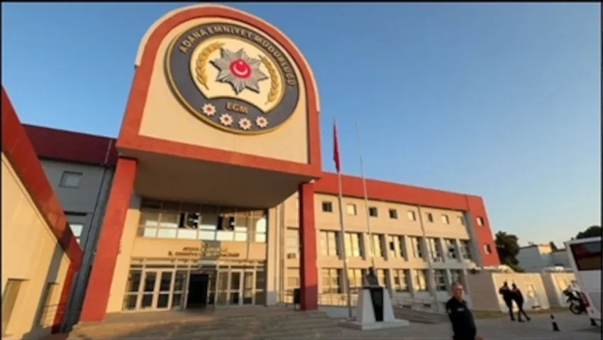 adana-qrb7_cover.jpg